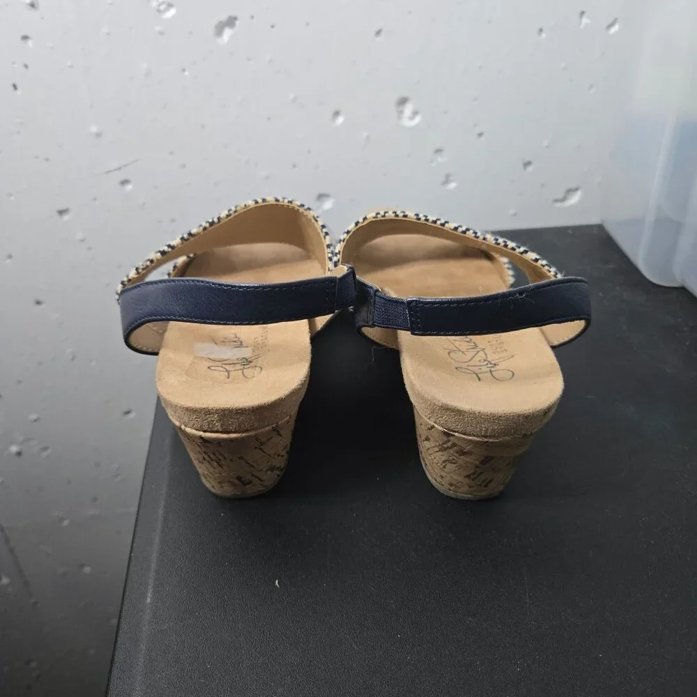 Lifestride Womens Marcela Wedge Sandals Size 6.5 Comfort Summer Cork Open Toe